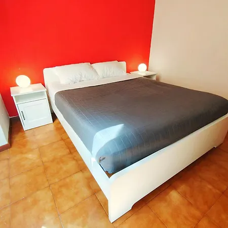 Latini's Apartmán